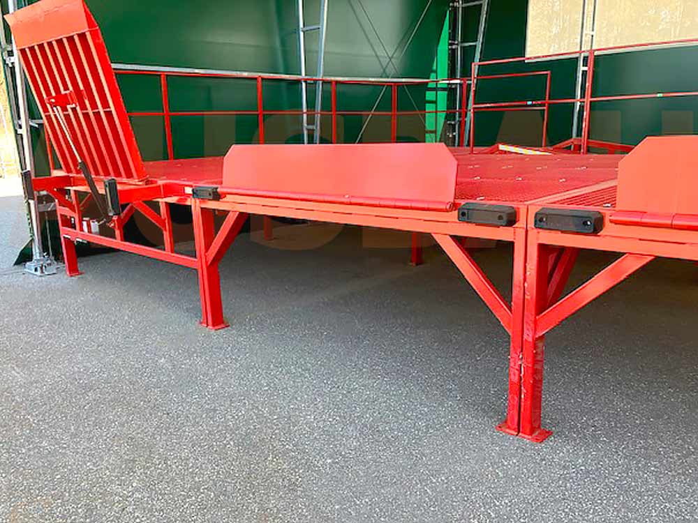 Stationære og mobile læsseramper AUSBAU til militær logistik